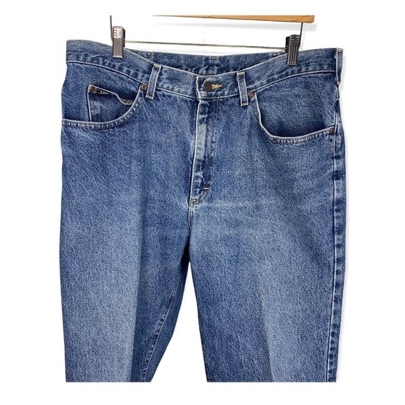 Vintage 90s Lee's Straight Leg Medium Wash Jeans 38x32 - Picture 2 of 10